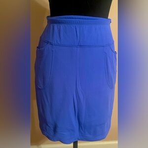 Like New Gottex Lifestyle Women’s Blue Moisture Wicking Golf Skort Size M